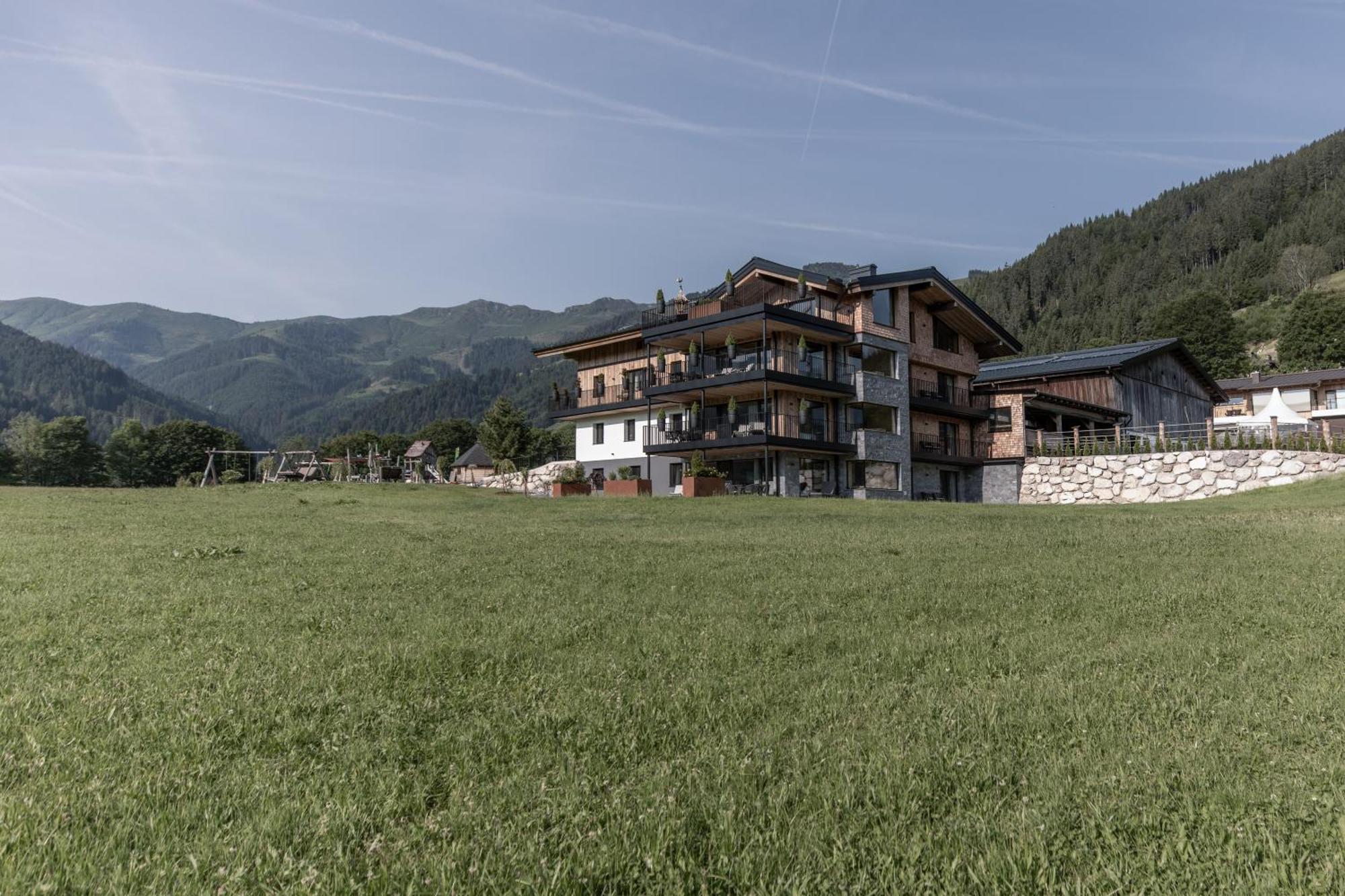 Aparthotel Biohof Ebengut Maria Alm am Steinernen Meer Zewnętrze zdjęcie